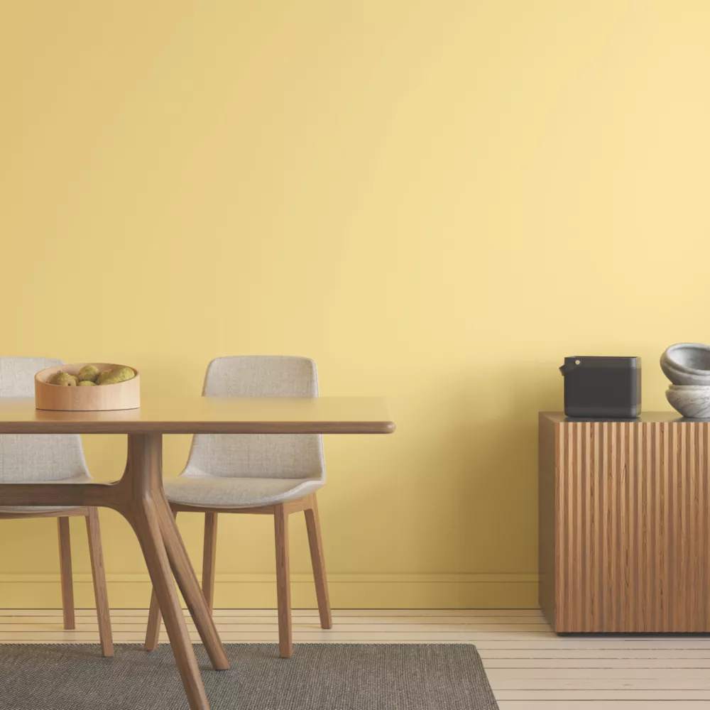 LickPro Eggshell Yellow 08 Emulsion Paint 2.5Ltr - Image 4