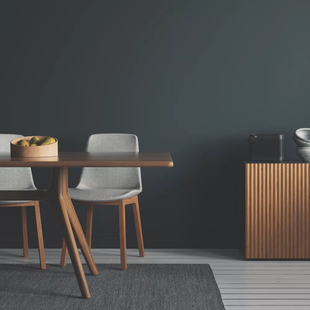 LickPro Eggshell Black 01 Emulsion Paint 2.5Ltr - Image 4