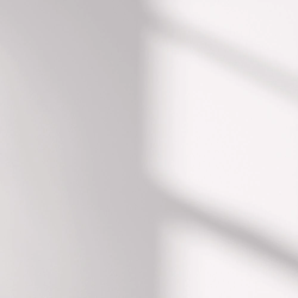 LickPro Eggshell Purple 05 Emulsion Paint 2.5Ltr - Image 3