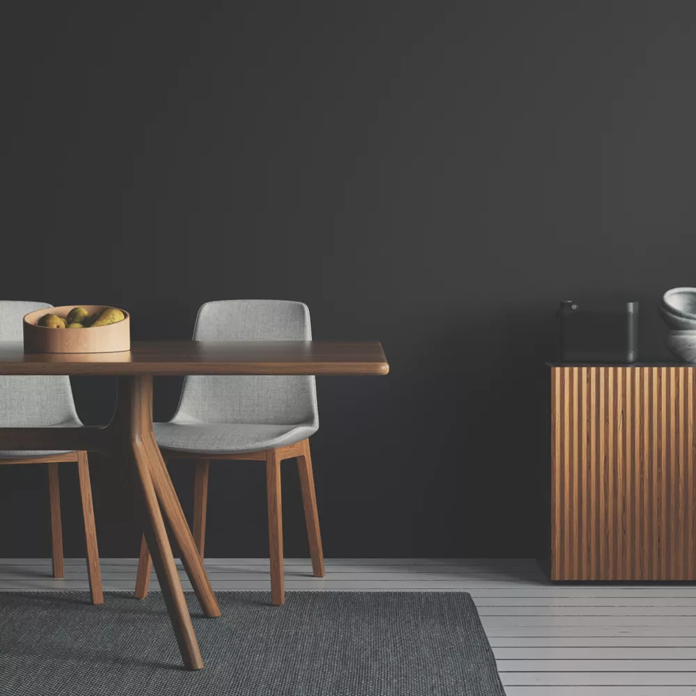 LickPro Matt Black 02 Emulsion Paint 2.5Ltr - Image 4