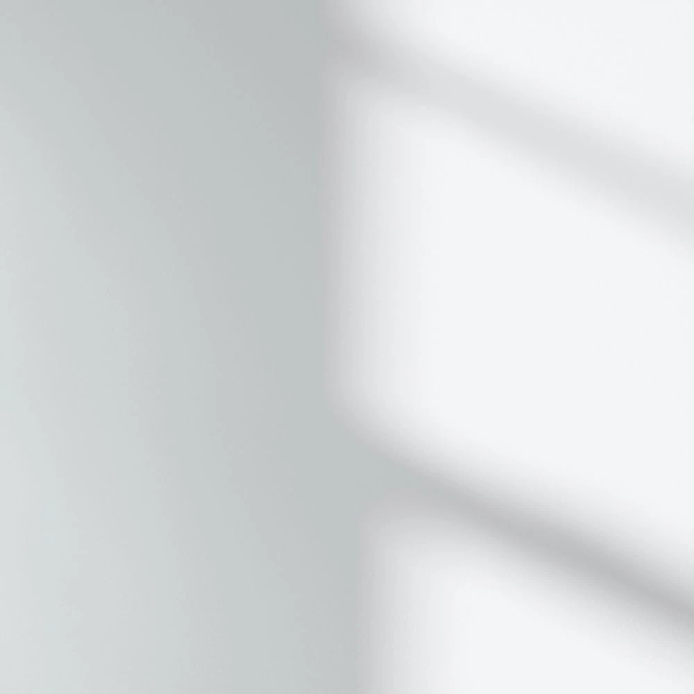 LickPro Matt White 09 Emulsion Paint 2.5Ltr - Image 3